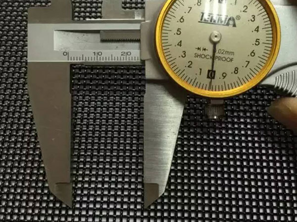 S.S Bullet-proof-Anti-theft Window Screen - Anping Wentai Metal Wire Mesh Co.,Ltd图片2